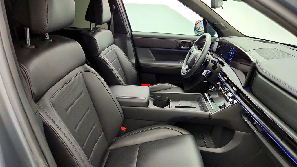 Used 2024 Hyundai Santa Fe Calligraphy AWD/4WD image 23