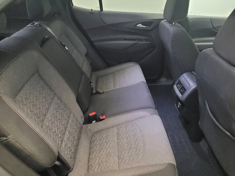 Used 2022 Chevrolet Equinox LT w/ LPO, Floor Liner Package image 19