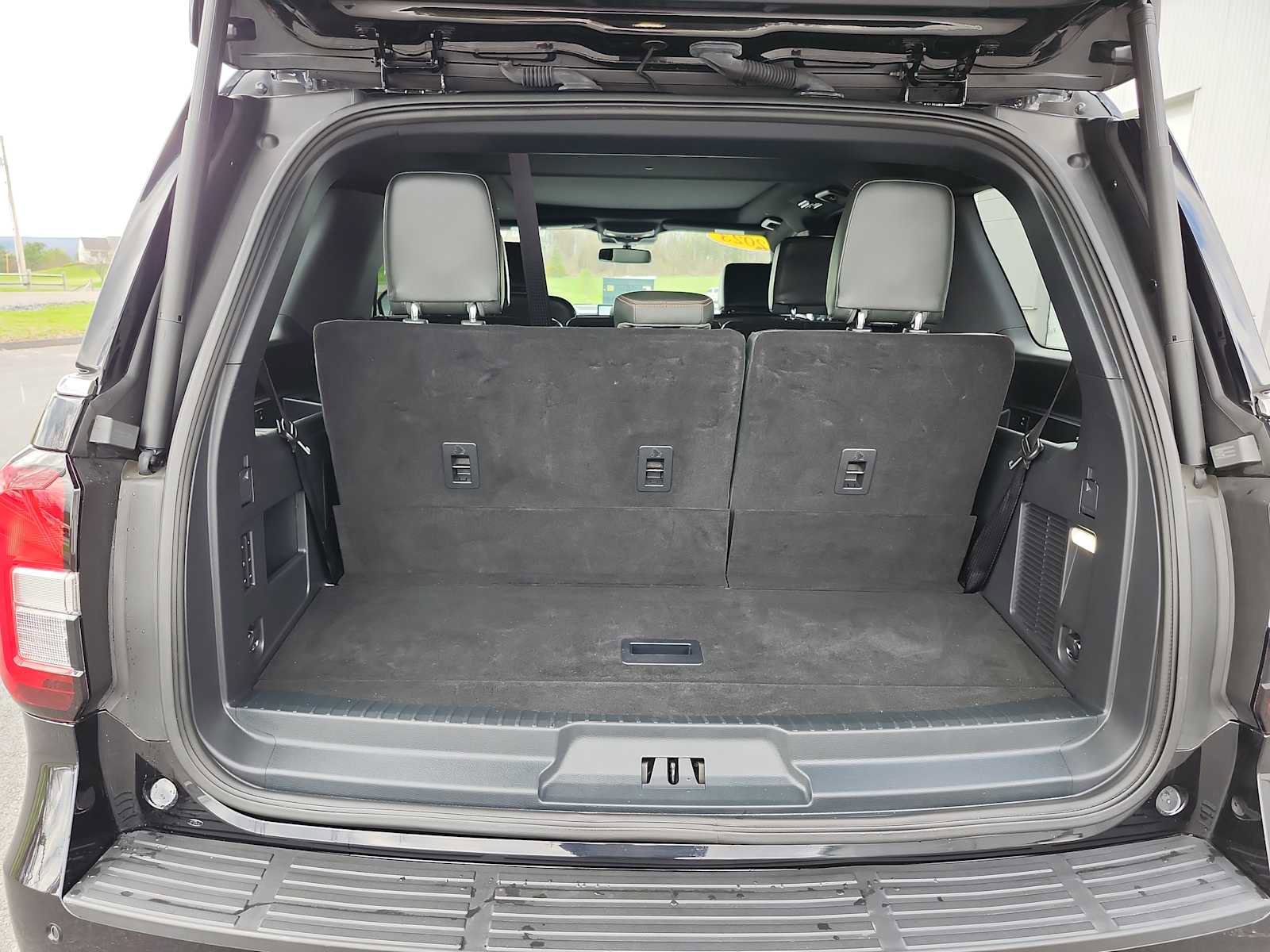 Used 2023 Ford Expedition Timberline image 17