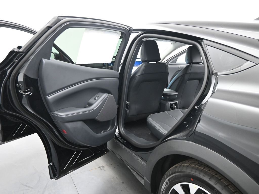 New 2026 Ford Mustang Mach-E Select image 17