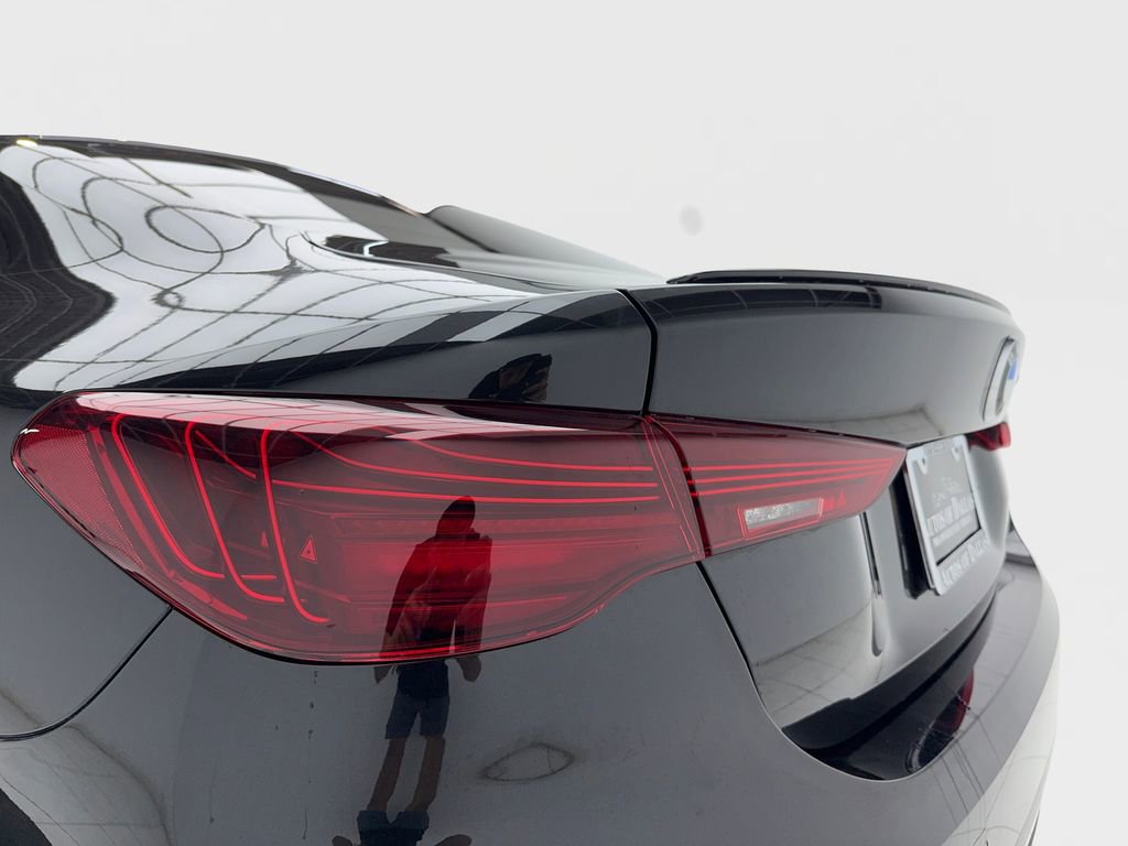 Used 2025 BMW M440i Coupe w/ Premium Package image 9