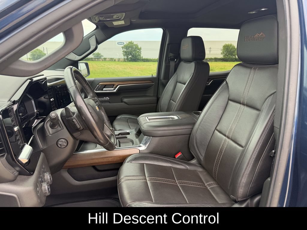 Used 2022 Chevrolet Silverado 1500 High Country w/ Z71 Off-Road Package AWD/4WD image 32