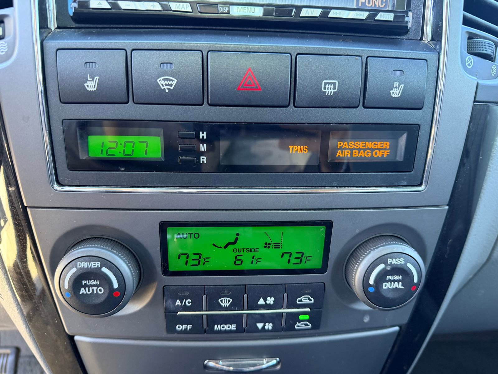 Used 2008 Kia Sorento EX w/ Luxury Pkg image 13