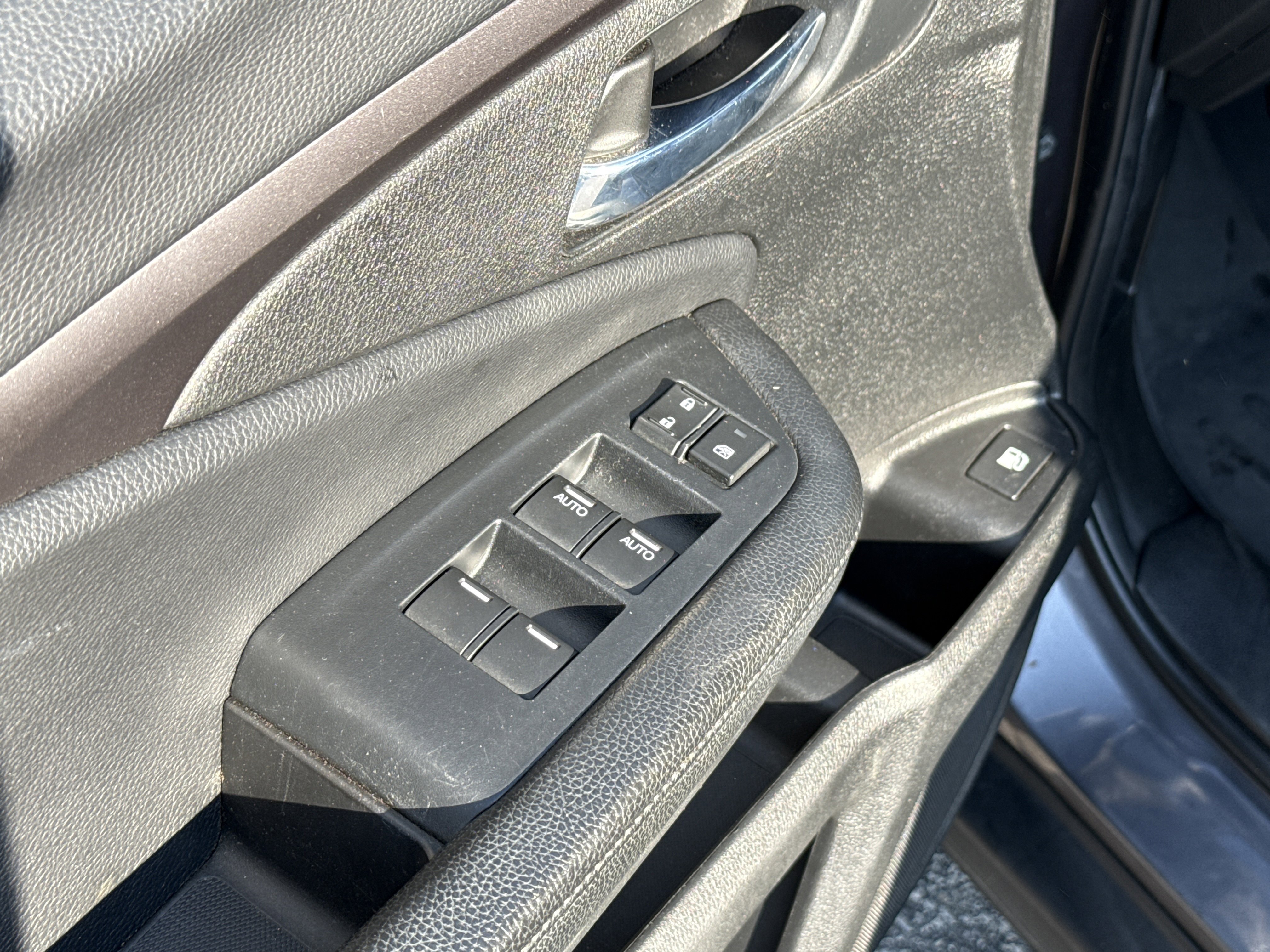 Used 2021 Honda Passport Sport image 9