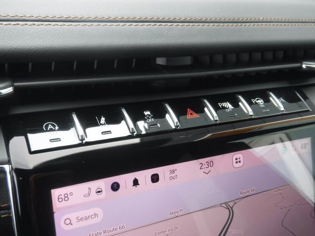 Certified 2025 Jeep Grand Cherokee Summit AWD/4WD image 29