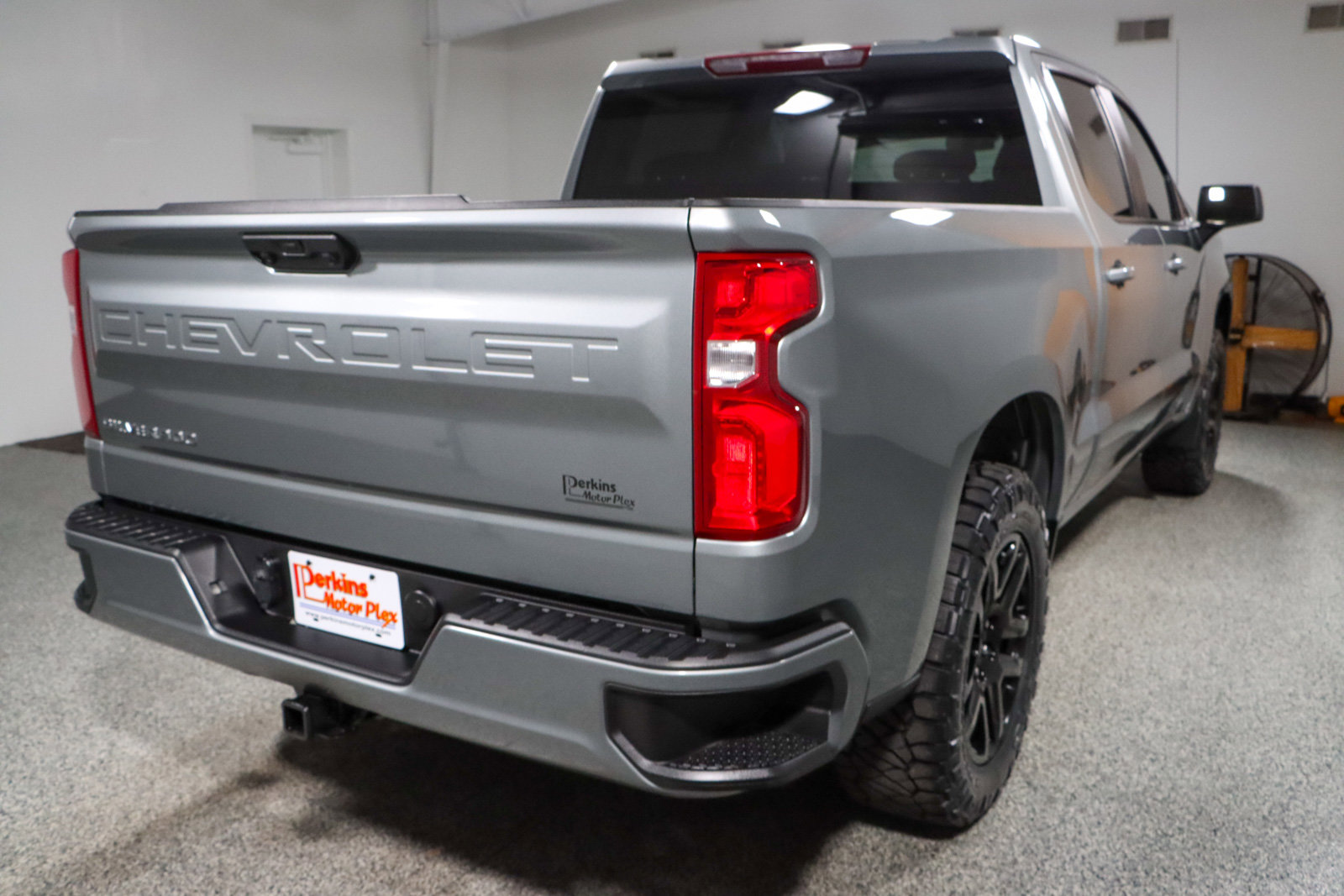 Used 2023 Chevrolet Silverado 1500 RST image 8