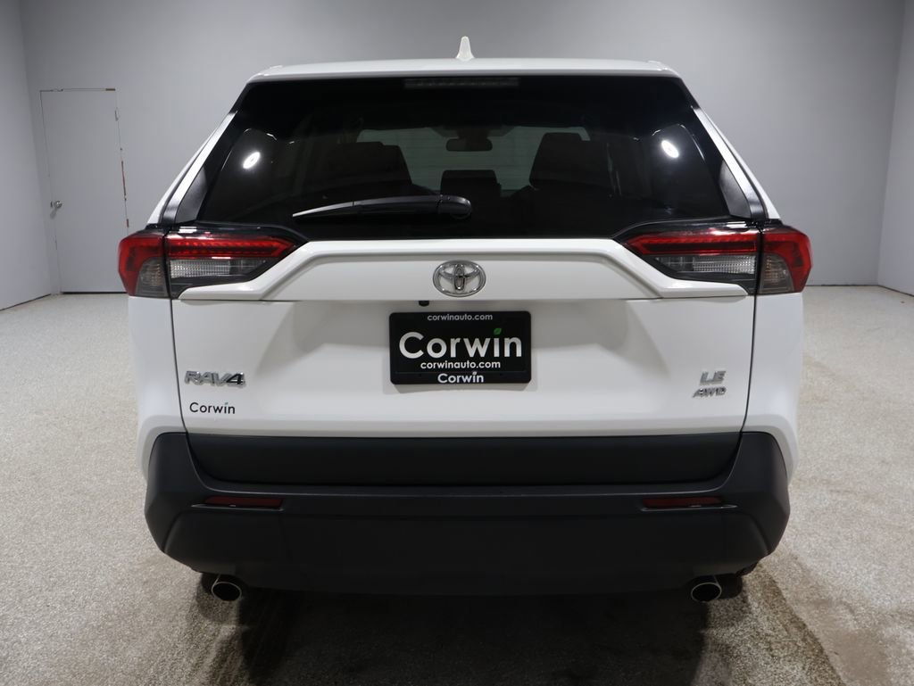 Used 2024 Toyota RAV4 LE image 3