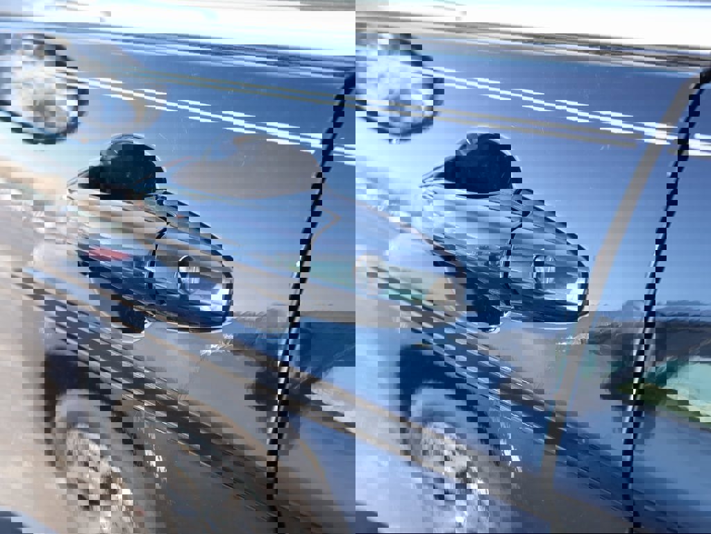 Used 2010 Honda CR-V EX-L image 23