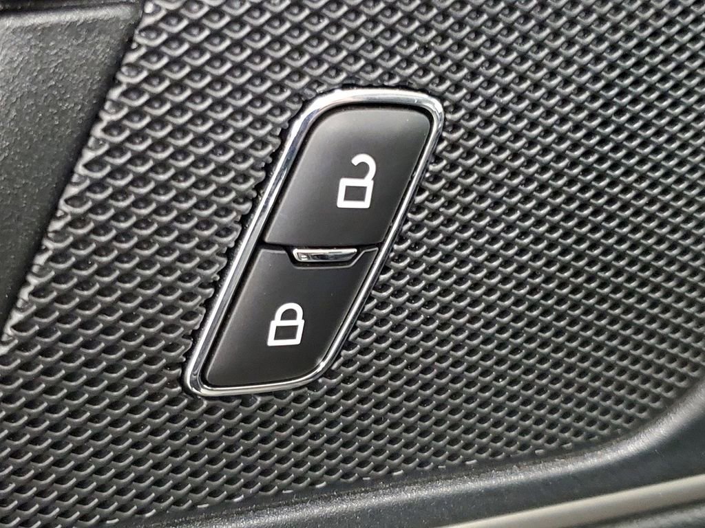 Used 2022 Ford Edge SEL w/ Convenience Package AWD/4WD image 24