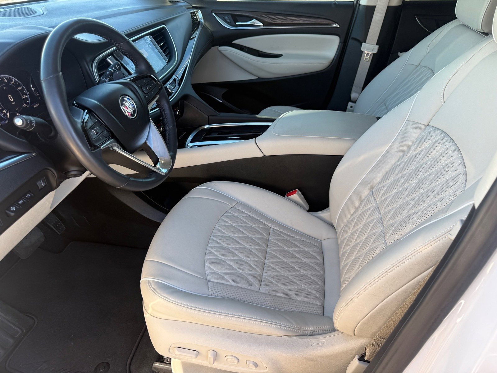 Used 2024 Buick Enclave Avenir w/ Trailering Package, 5000 lbs. image 11