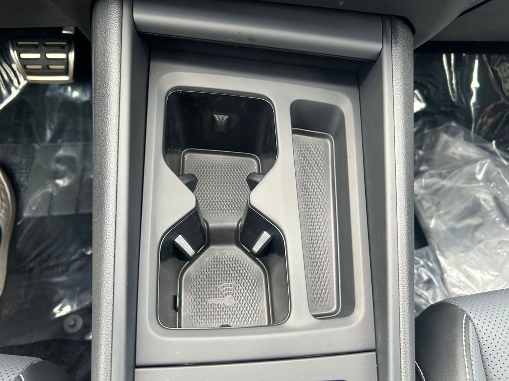 New 2026 Volkswagen Tiguan SE R-Line image 34