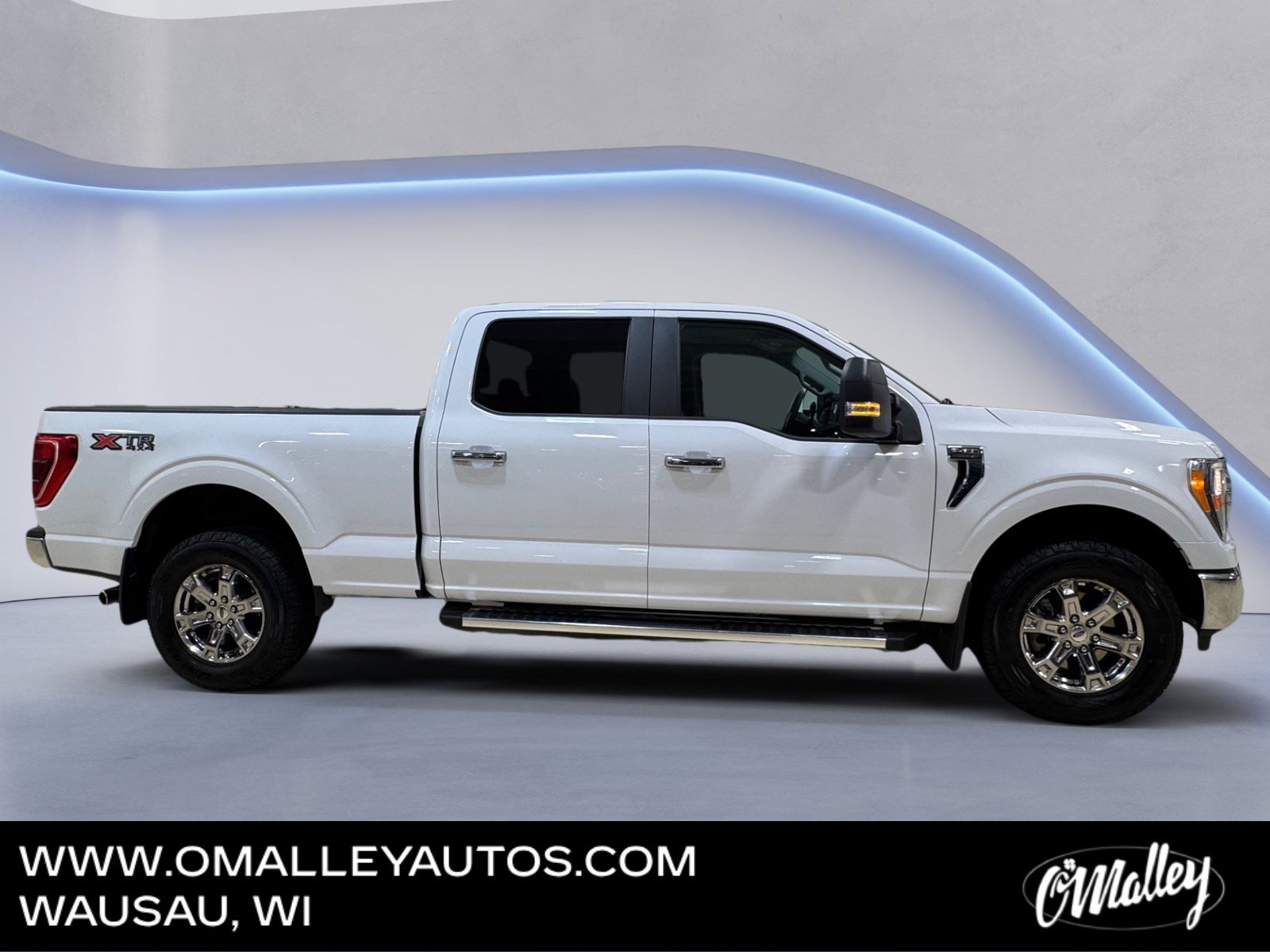 Used 2023 Ford F150 XLT w/ XTR Package AWD/4WD image 6