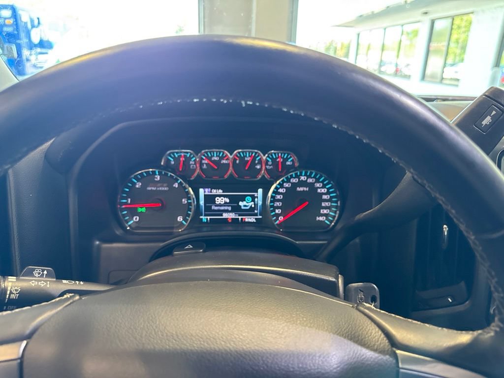 Used 2018 Chevrolet Silverado 1500 LT w/ All Star Edition AWD/4WD image 28