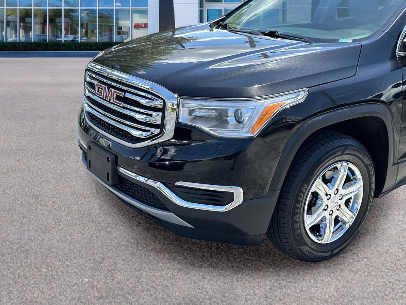 Used 2019 GMC Acadia SLE FWD image 8