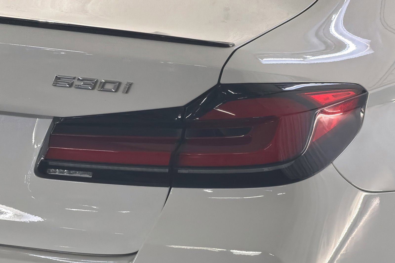 Used 2023 BMW 530i w/ M Sport Package image 13