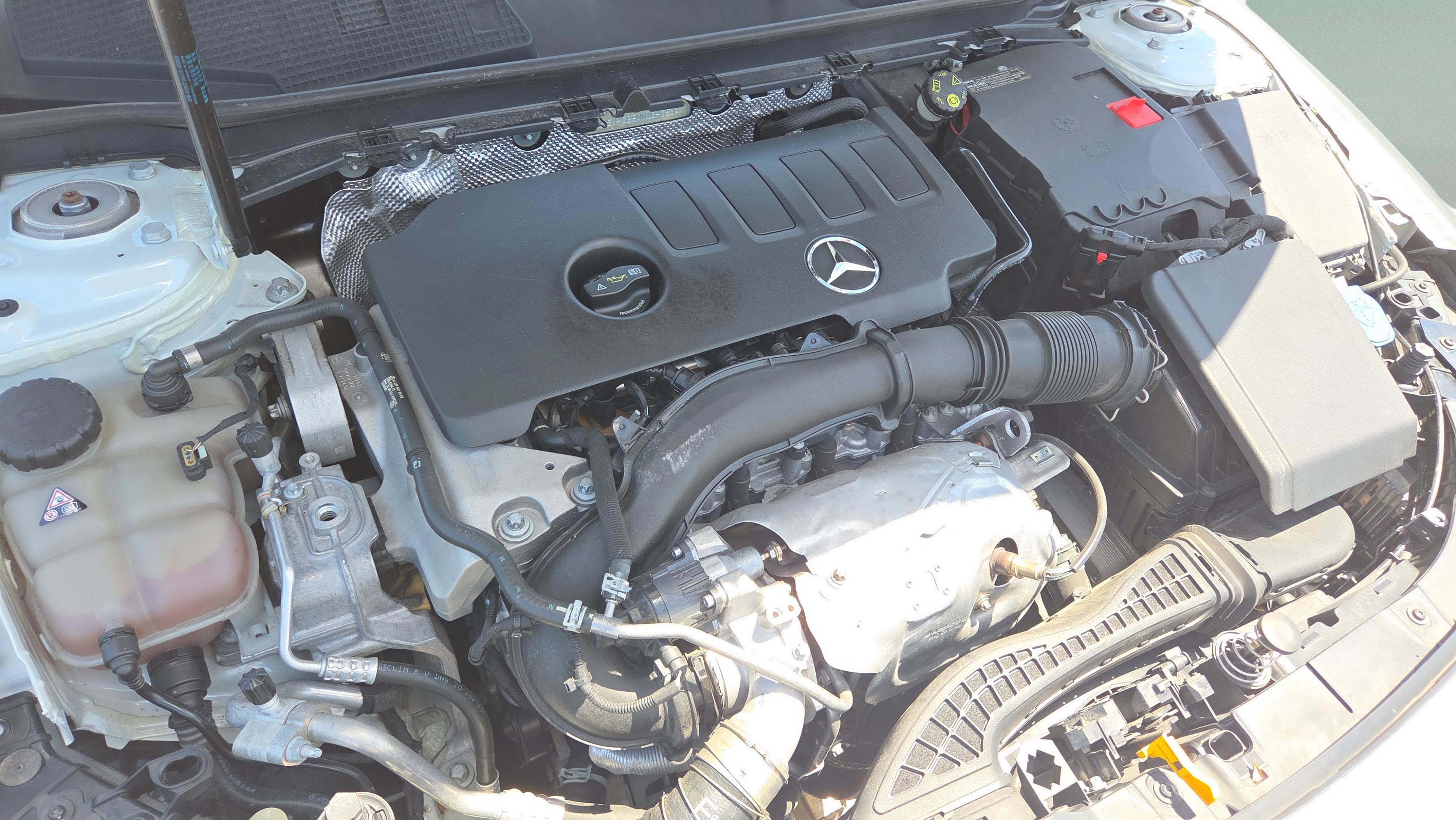 Used 2021 Mercedes-Benz CLA 250 image 18