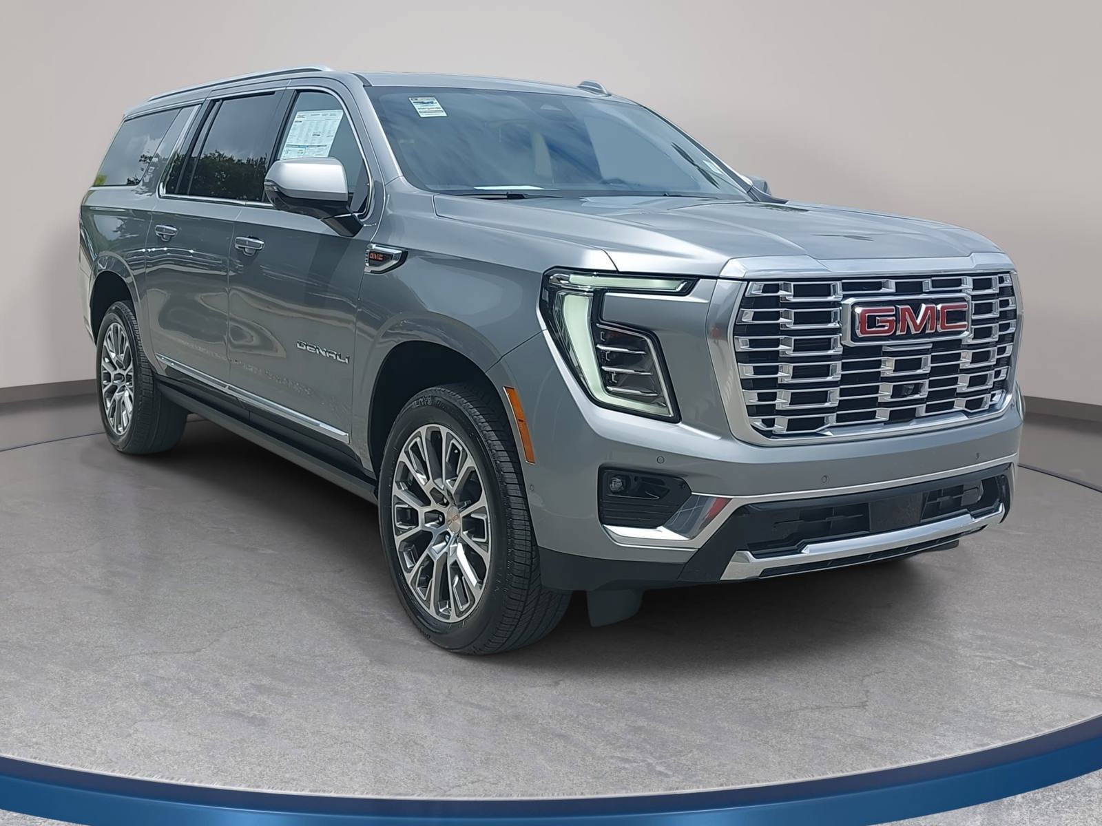 New 2026 GMC Yukon XL Denali w/ Denali Reserve Package AWD/4WD image 3