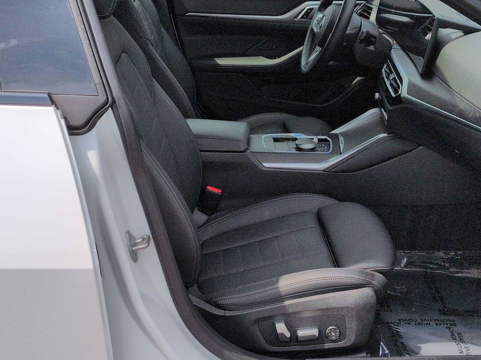 Used 2023 BMW i4 eDrive40 w/ M Sport Package RWD image 24