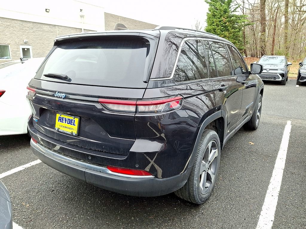 Used 2022 Jeep Grand Cherokee Limited 4xe image 4