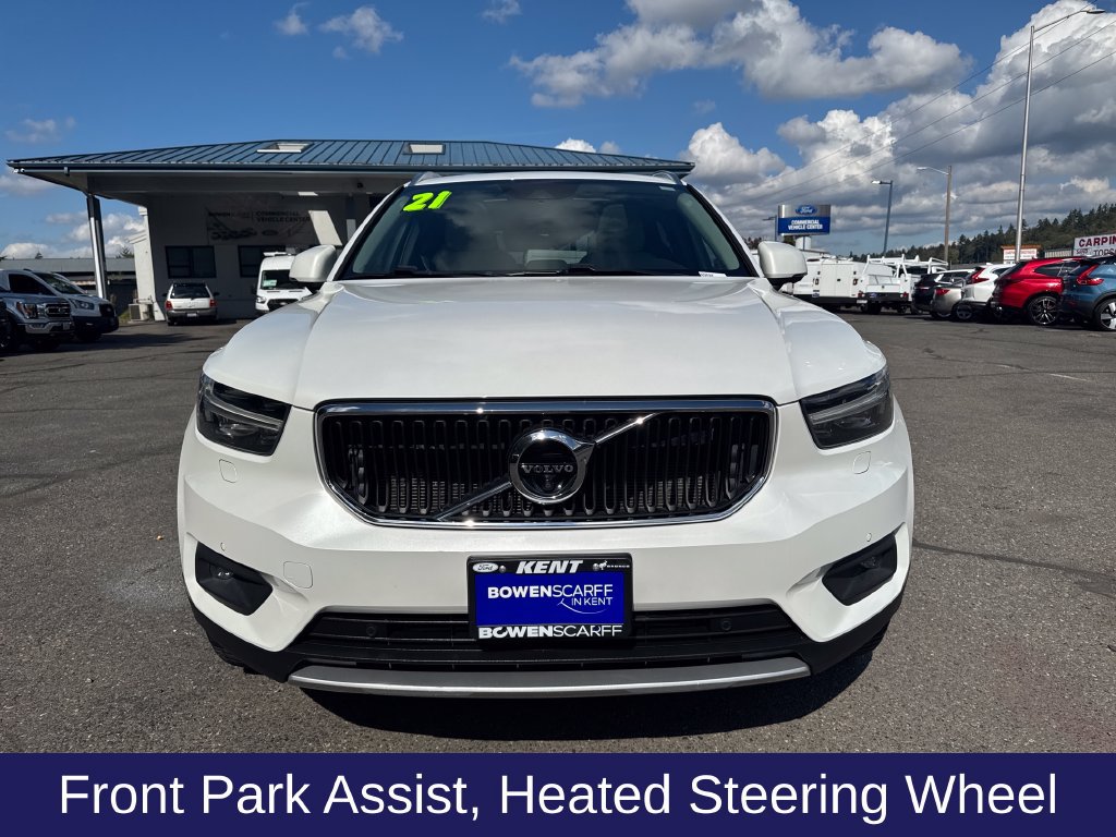 Used 2021 Volvo XC40 T5 Momentum w/ Premium Package AWD/4WD image 10