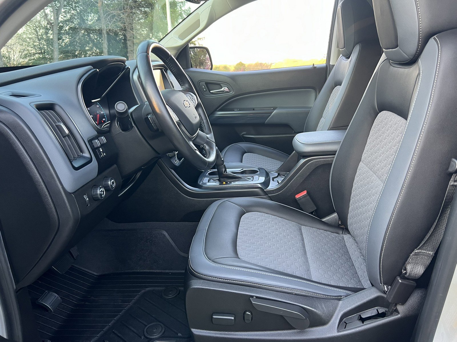 Used 2019 Chevrolet Colorado Z71 image 16