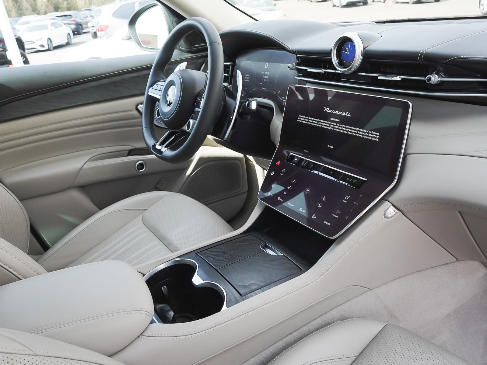 Used 2023 Maserati Grecale GT image 45