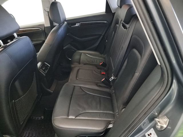 Used 2017 Audi Q5 2.0T Premium Plus w/ Technology Package image 13