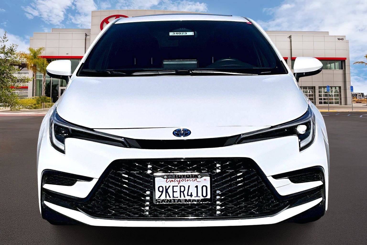 Certified 2024 Toyota Corolla SE image 3