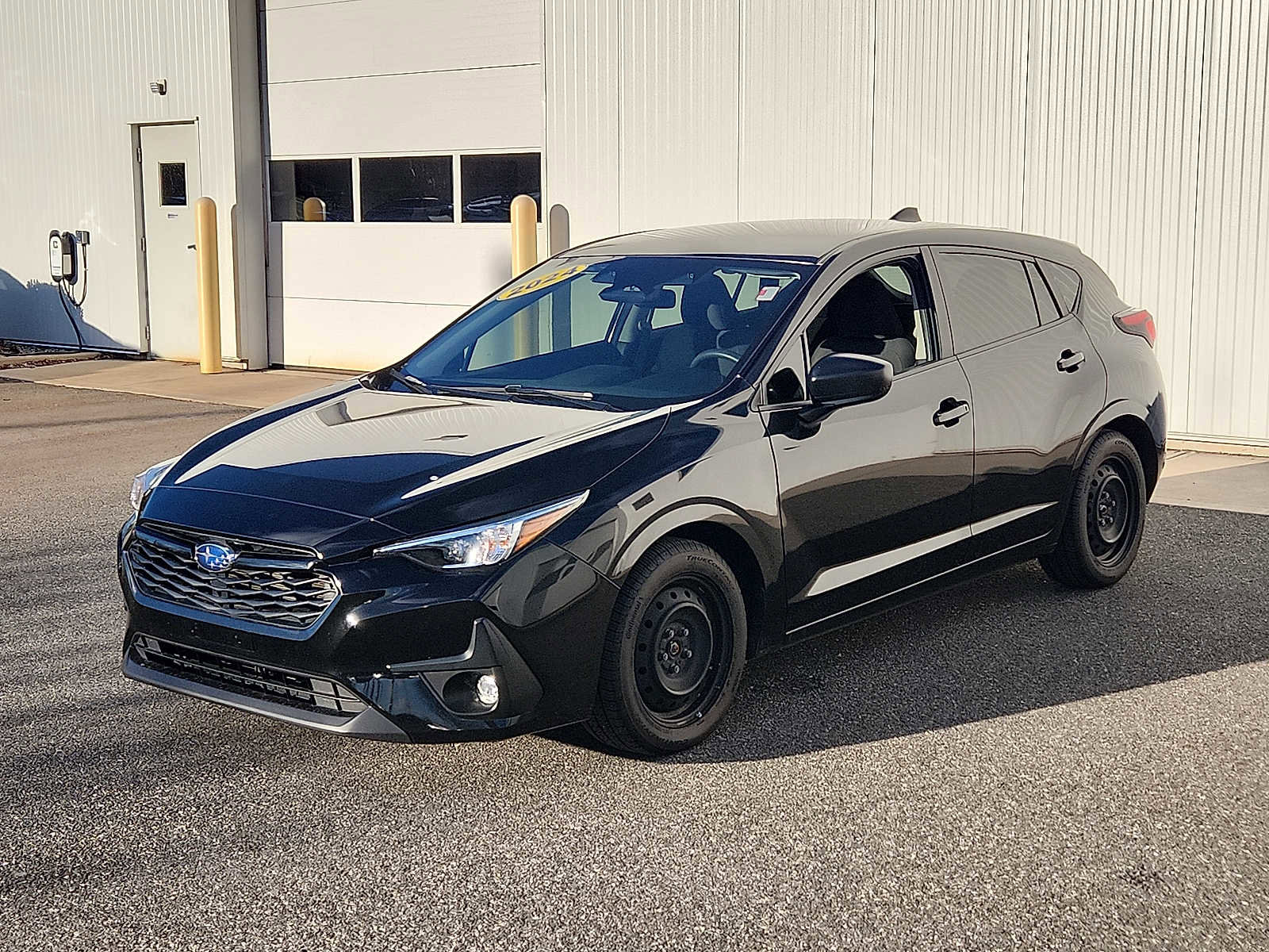 Used 2024 Subaru Impreza 2.0i image 3