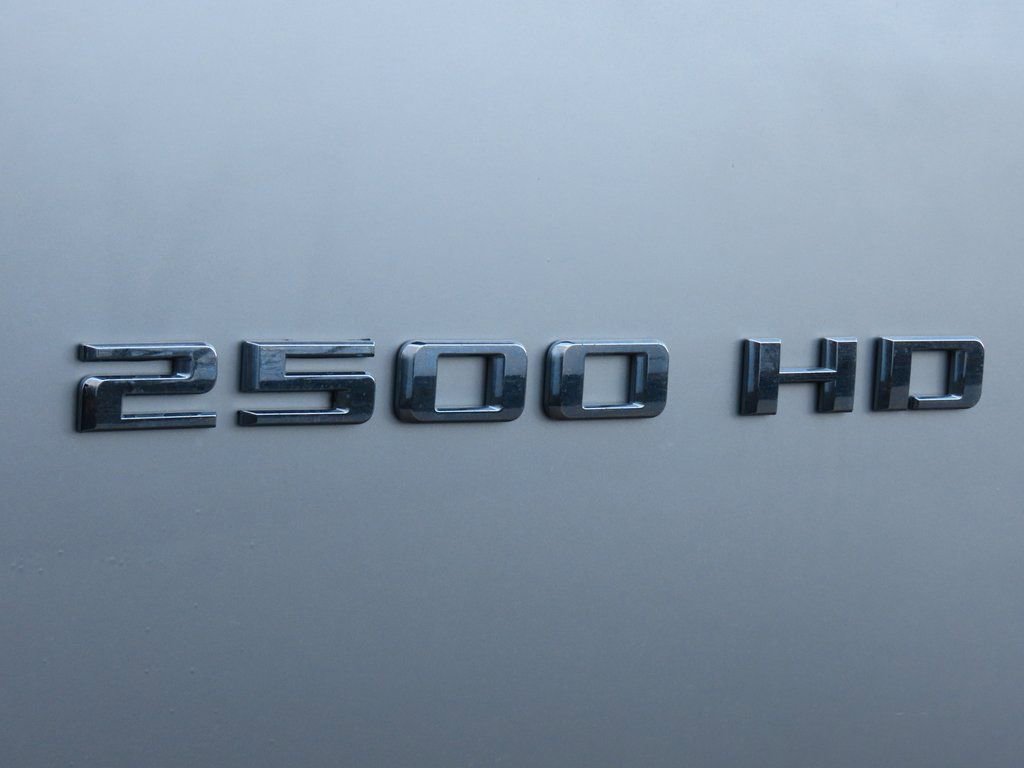 Used 2022 Chevrolet Silverado 2500 LTZ image 9