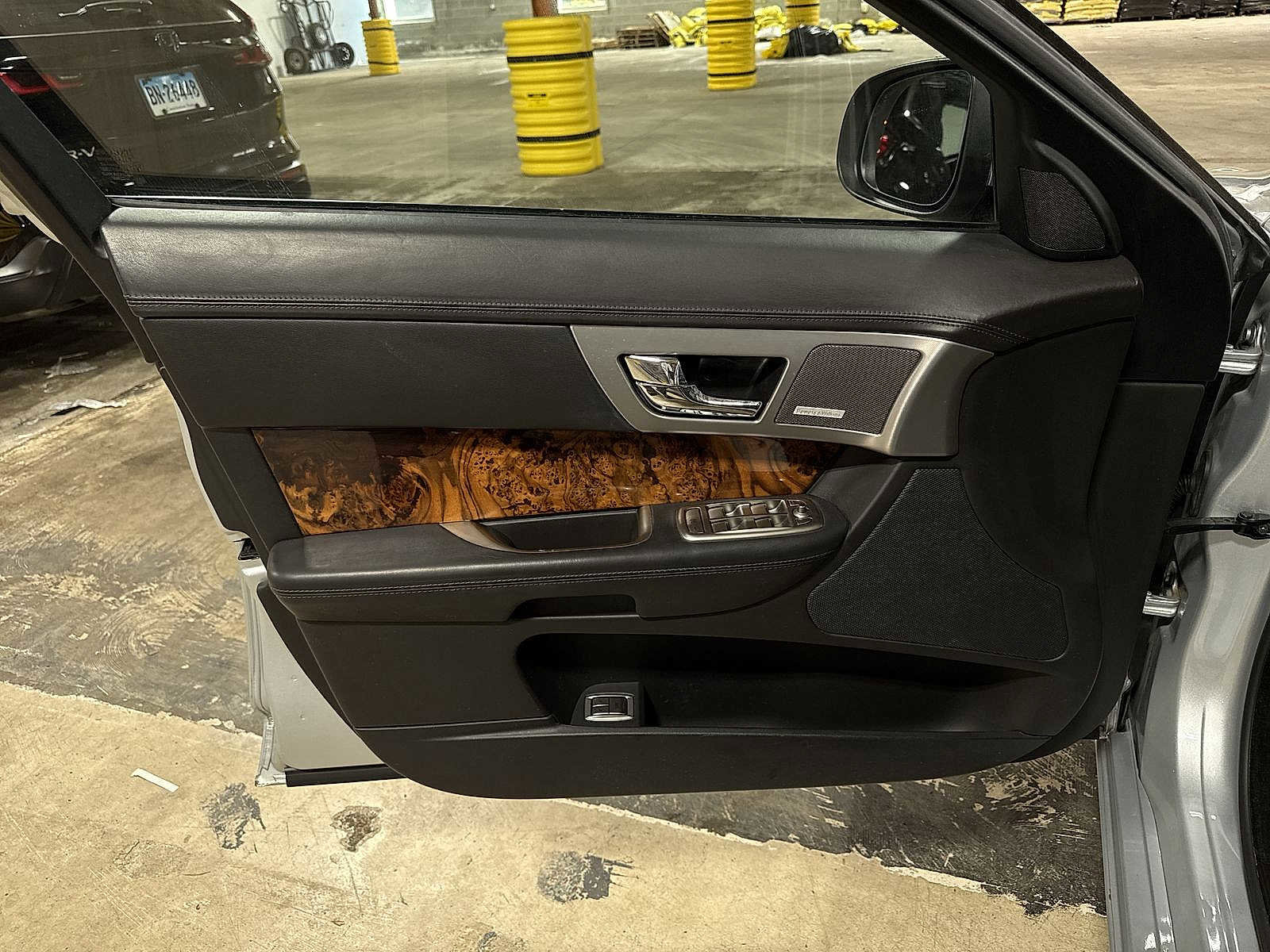 Used 2009 Jaguar XF Supercharged image 30