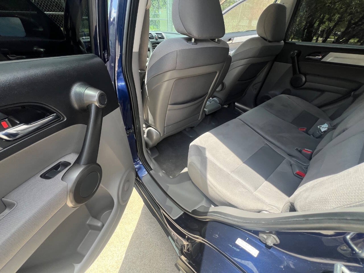 Used 2011 Honda CR-V SE image 28