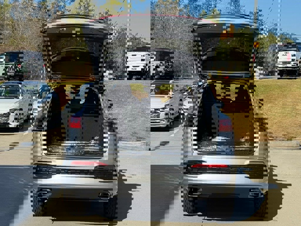 New 2025 Audi Q5 Premium Plus image 16