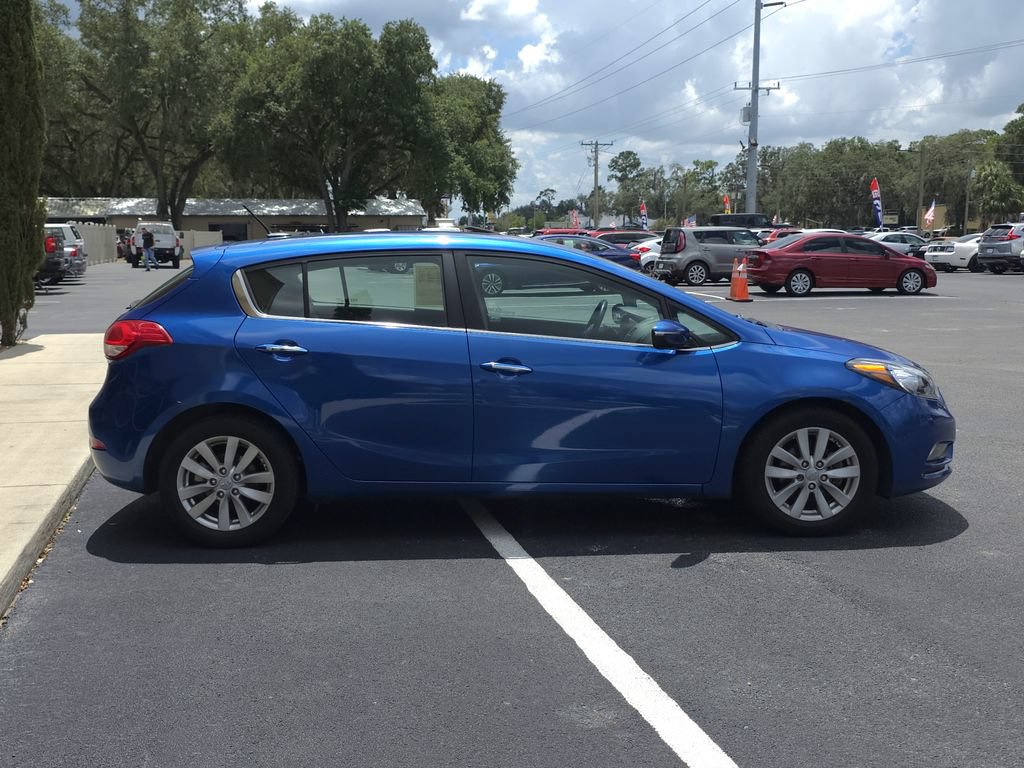 Used 2014 Kia Forte EX w/ Protection Package FWD image 4