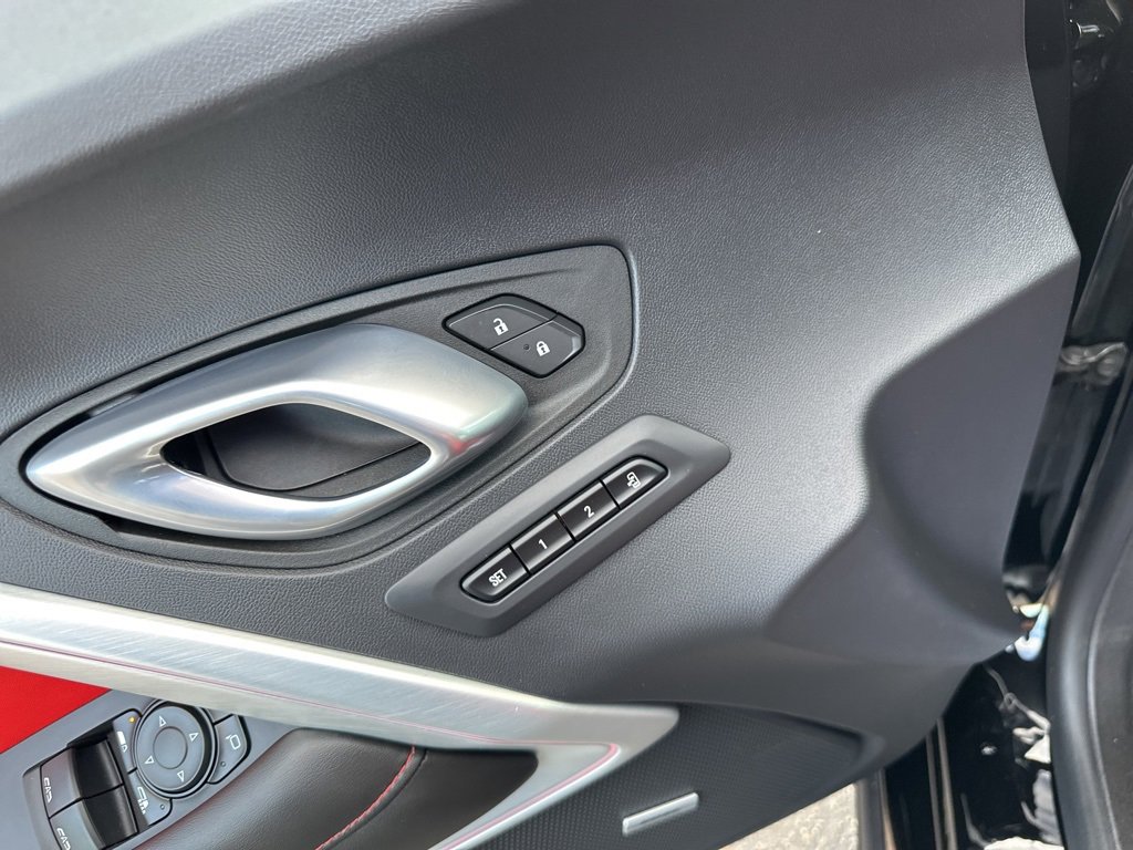 Certified 2023 Chevrolet Camaro SS image 17