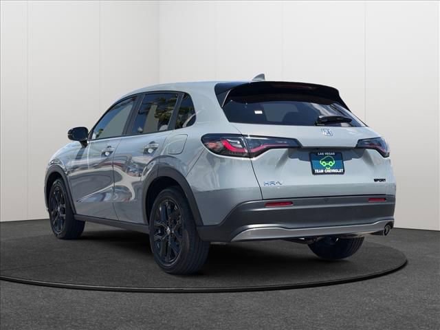 Used 2025 Honda HR-V Sport image 3