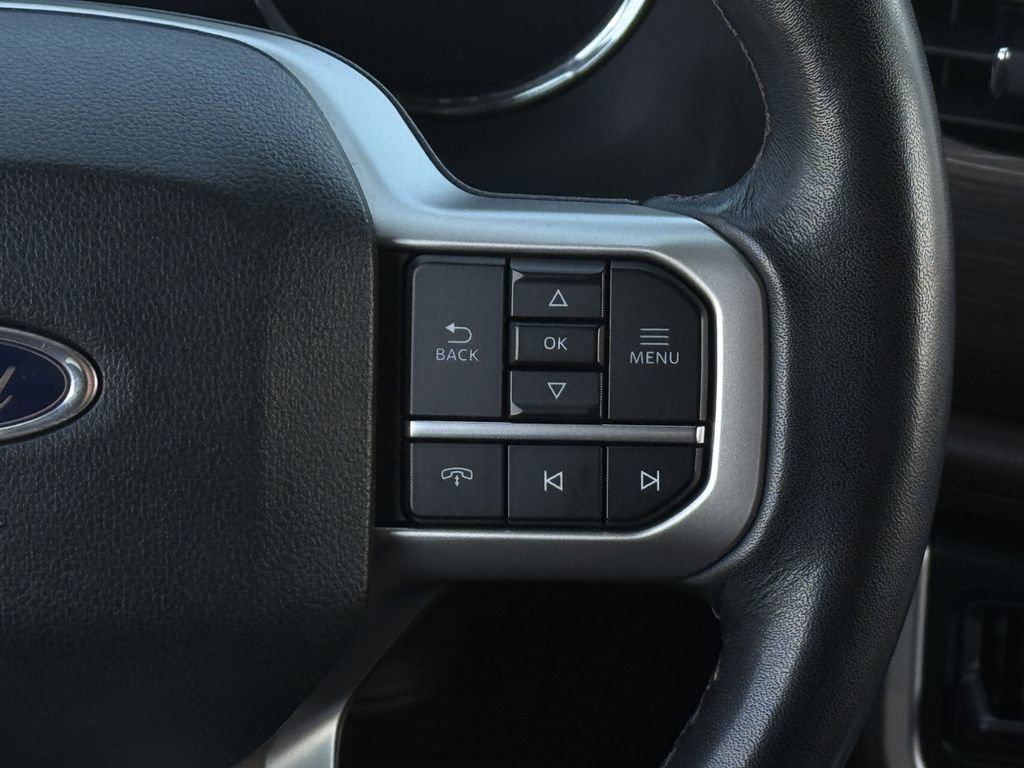 Used 2024 Ford Expedition Limited image 15