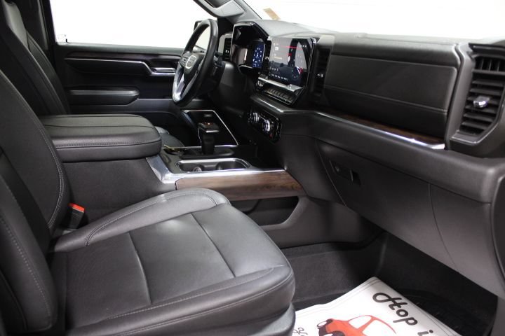 Used 2023 GMC Sierra 1500 SLT w/ SLT Premium Package AWD/4WD image 27