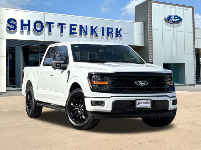 New 2026 Ford F150 XLT w/ Equipment Group 302A MID