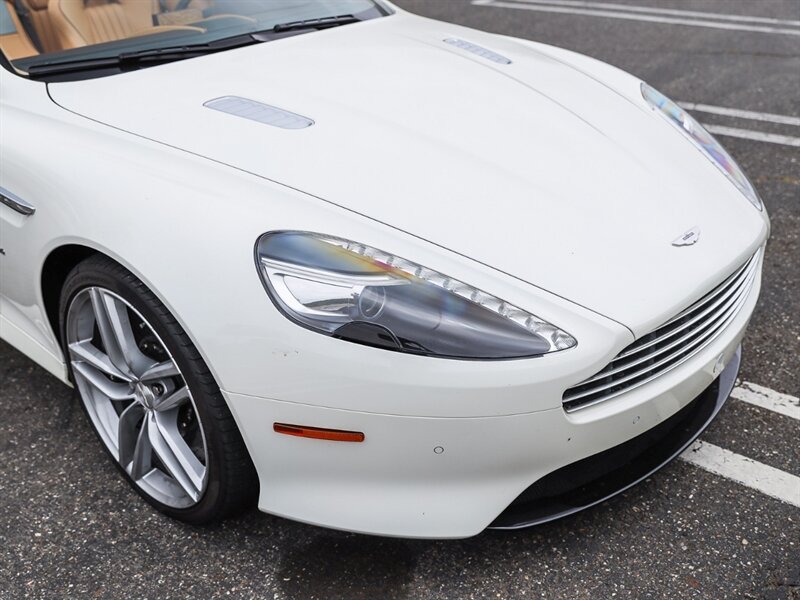 Used 2016 Aston Martin DB9 GT RWD image 15