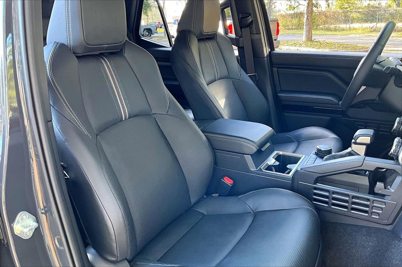 Used 2025 Toyota 4Runner Limited image 26