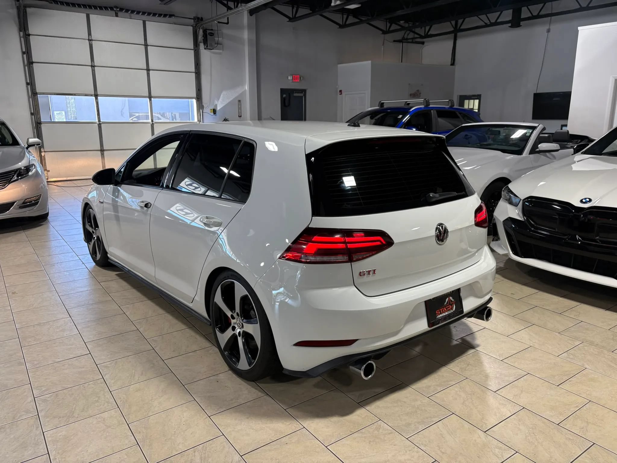 Used 2019 Volkswagen GTI S FWD image 13