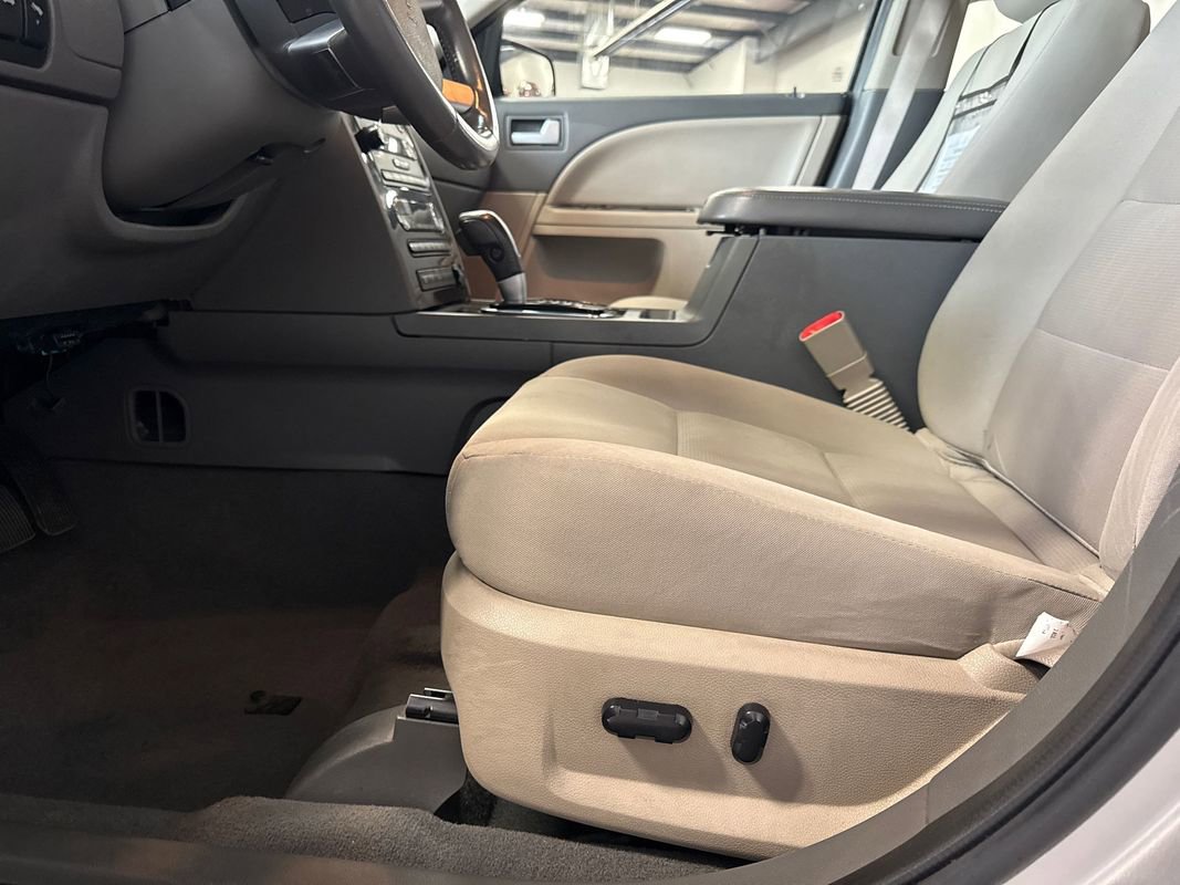 Used 2008 Mercury Sable AWD Sedan image 51