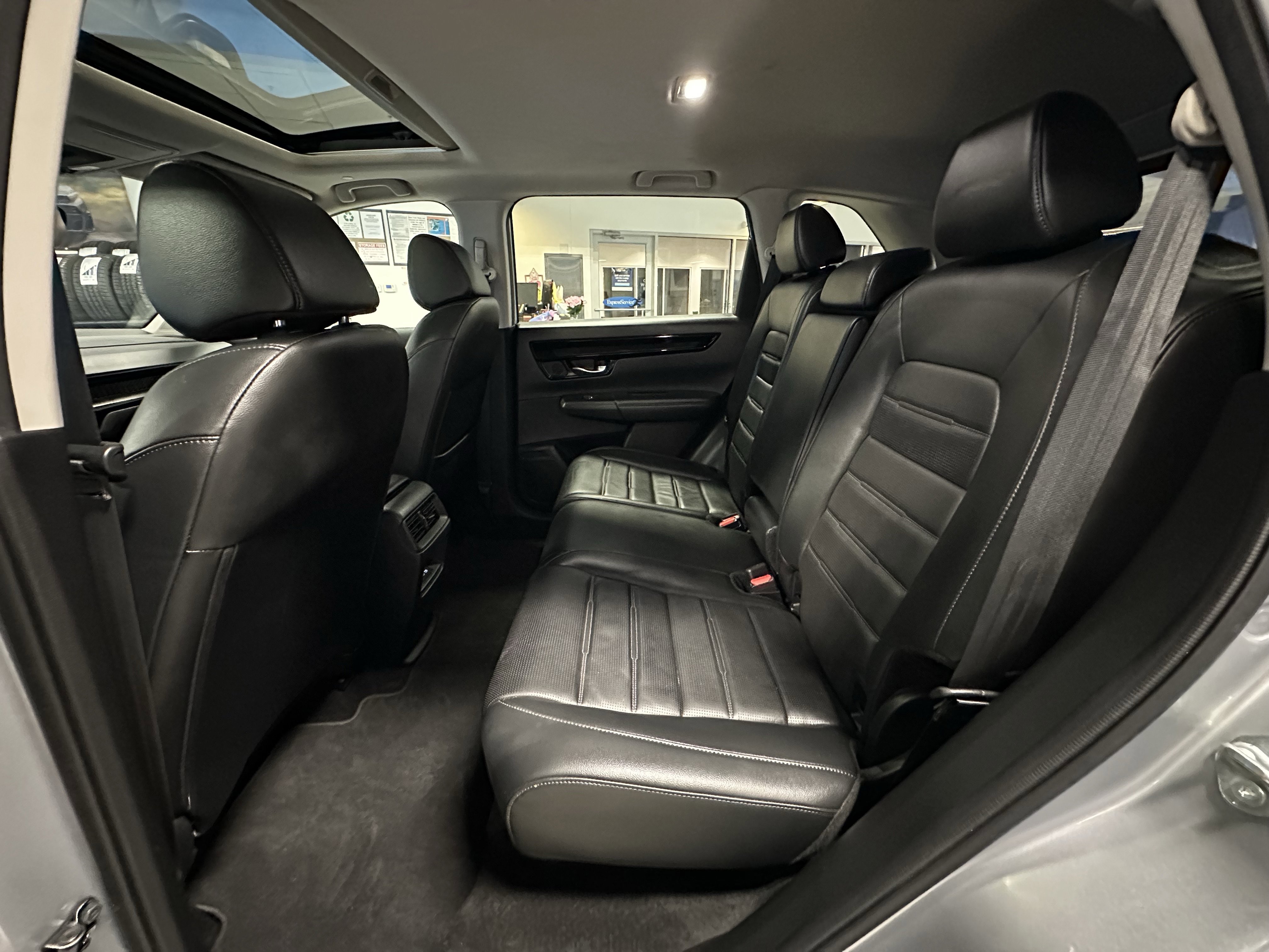 Used 2024 Honda CR-V EX-L image 19