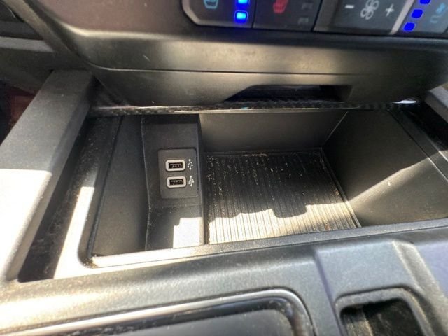 Used 2019 Ford F150 Raptor w/ Equipment Group 802A Luxury AWD/4WD image 22