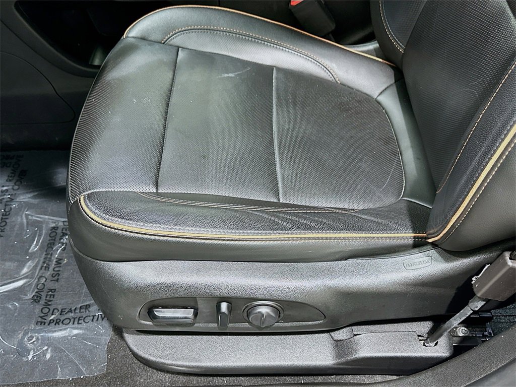 Used 2020 GMC Acadia AT4 w/ LPO, Adventure Package image 20