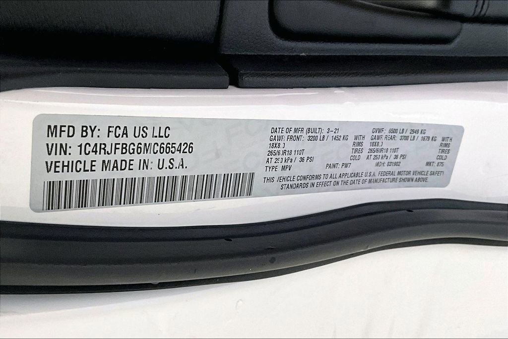 Used 2021 Jeep Grand Cherokee Limited w/ Luxury Group II image 19