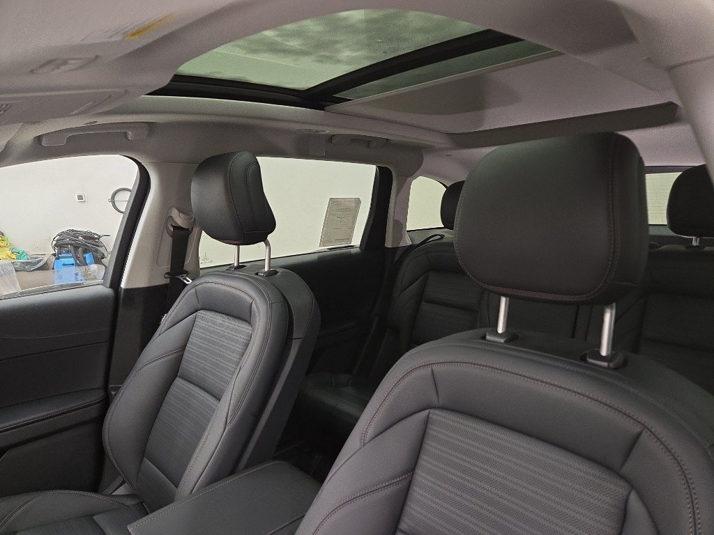 New 2026 Lincoln Nautilus Reserve w/ Jet Appearance Package AWD/4WD image 9