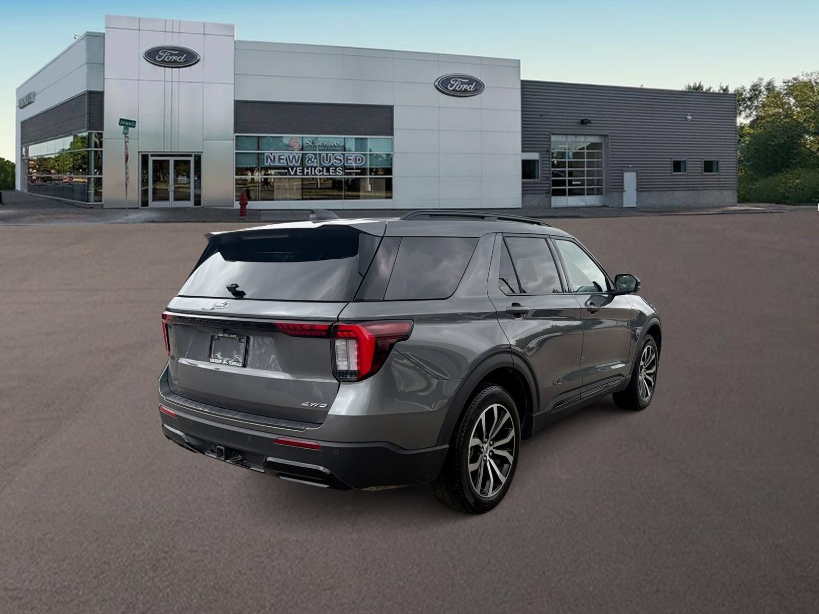 Certified 2025 Ford Explorer ST-Line AWD/4WD image 10