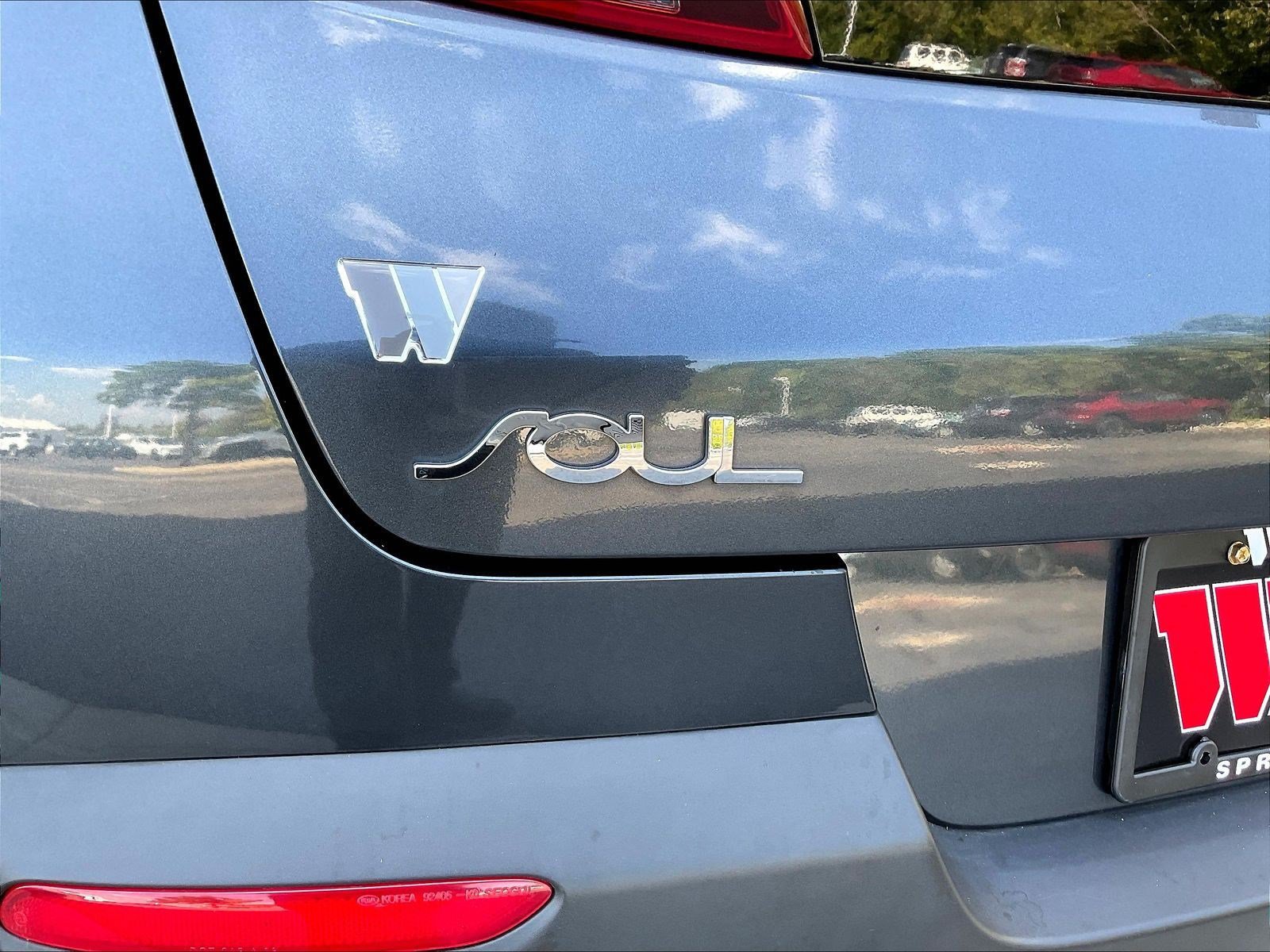 Used 2020 Kia Soul S FWD image 22